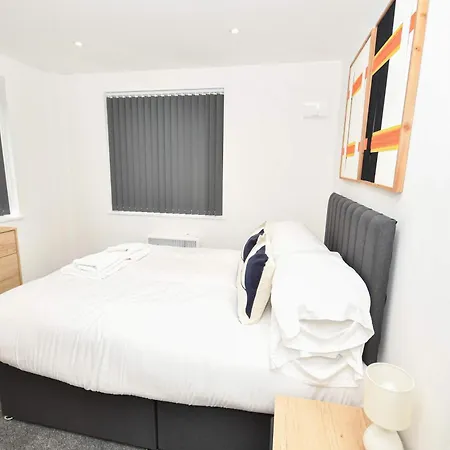 Modern & Stylish 1 Bed In Apartment Leeds (West Yorkshire)
