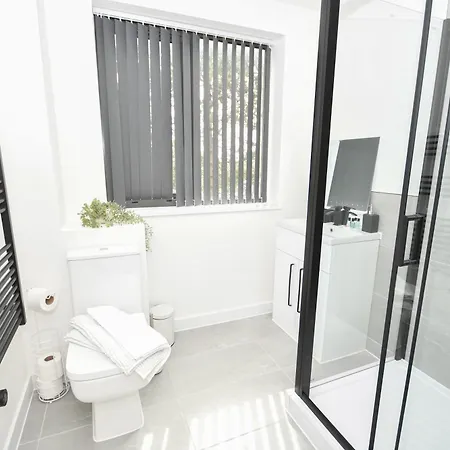 Modern & Stylish 1 Bed In *